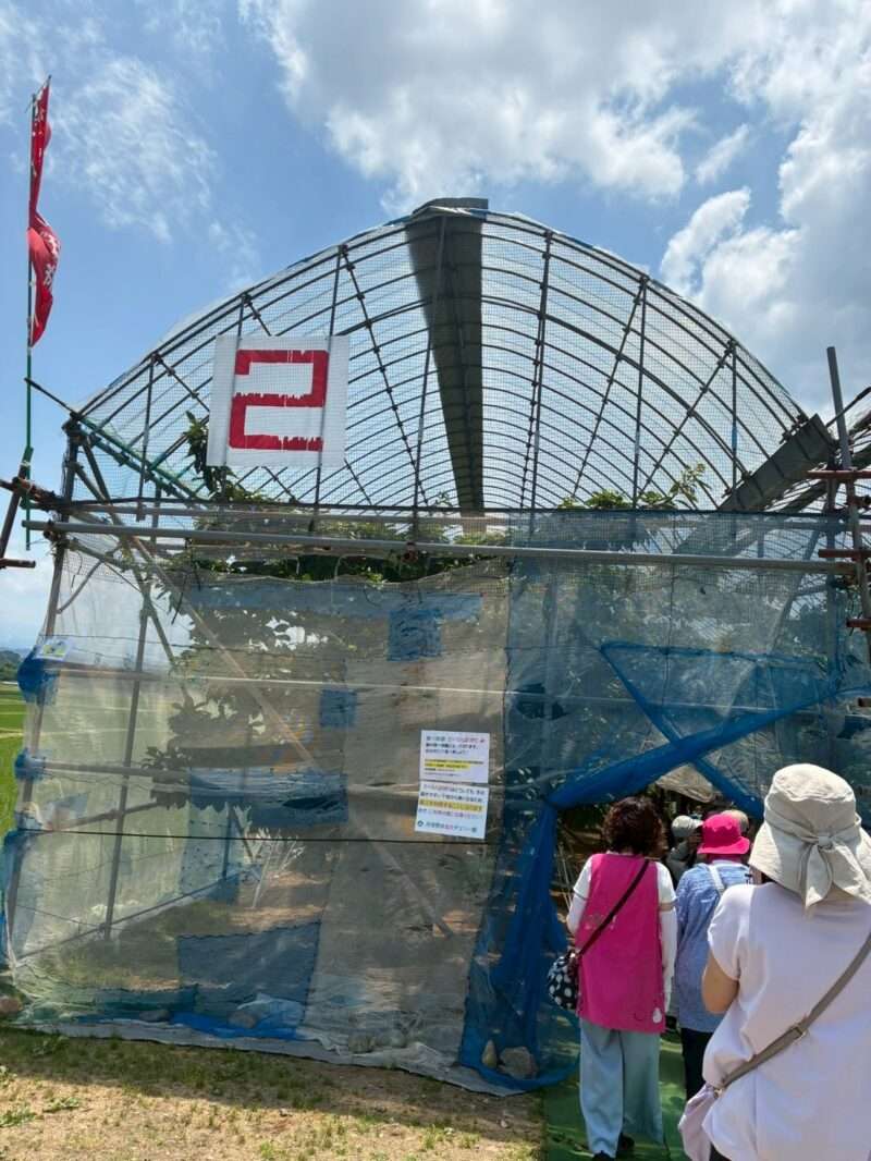 さくらんぼ狩りの場所に入るところ