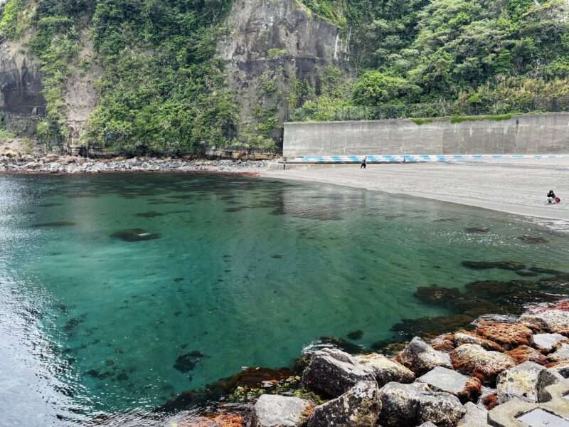 伊豆大島の日の出浜の美しい海