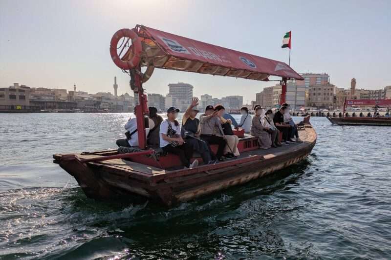 ドバイアブラ船