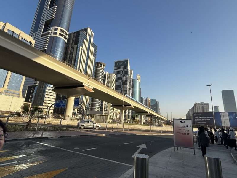 ドバイメトロ電車