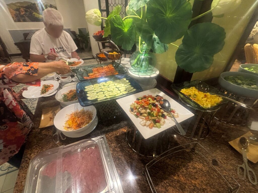 ベトナム・ホイアンのホテルシルコテルホイアンの朝食